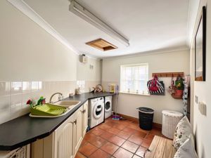 Photo 18- click for photo gallery